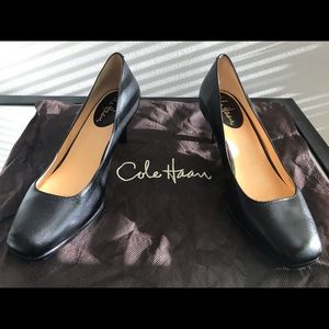 Cole Haan Black pumps, Size 6, Great condition